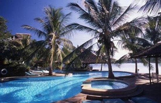 Tamarind Village Hotel Apartments Mombasa Eksteriør billede