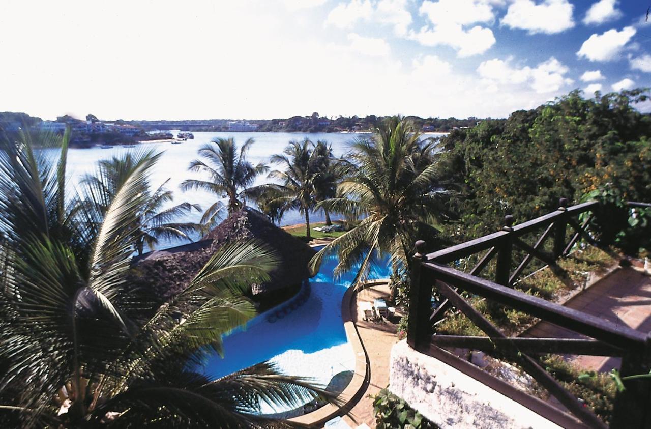 Tamarind Village Hotel Apartments Mombasa Eksteriør billede