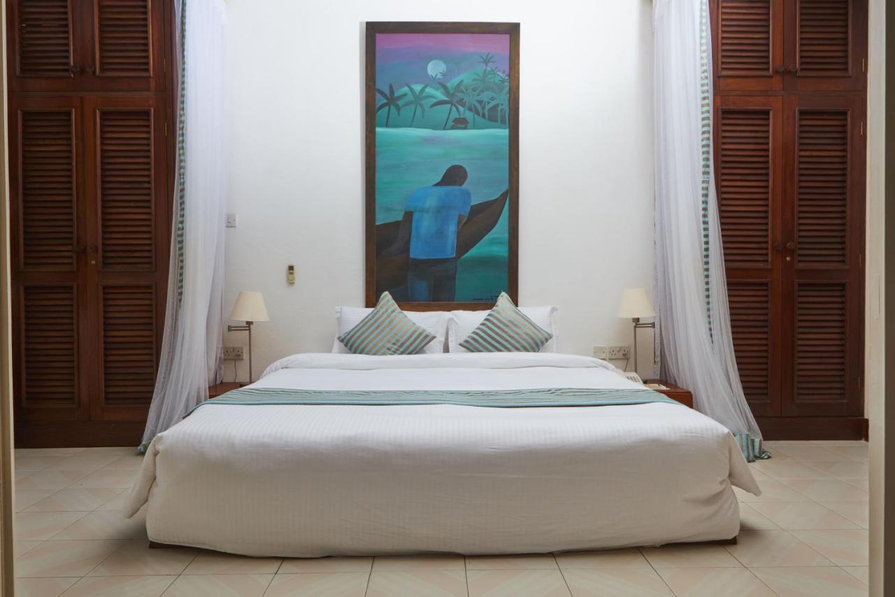 Tamarind Village Hotel Apartments Mombasa Eksteriør billede