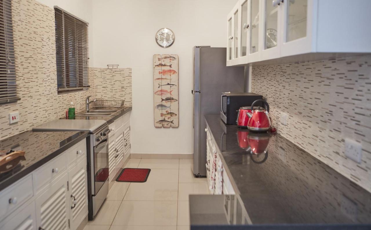Tamarind Village Hotel Apartments Mombasa Eksteriør billede