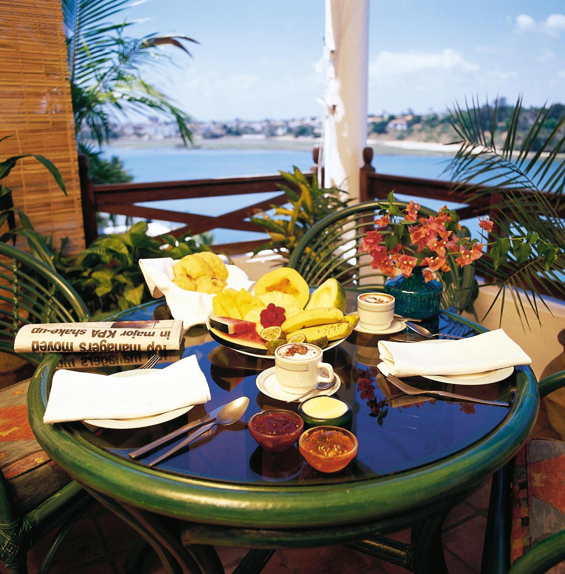 Tamarind Village Hotel Apartments Mombasa Eksteriør billede