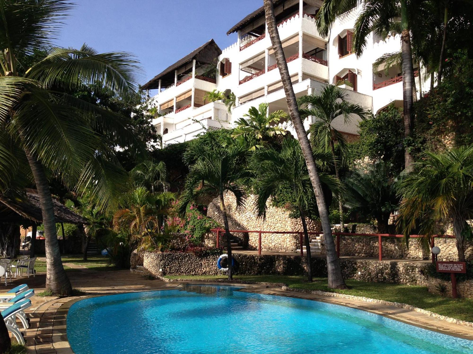 Tamarind Village Hotel Apartments Mombasa Eksteriør billede